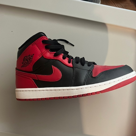 Jordan 1 Retro High bred banned (2016)